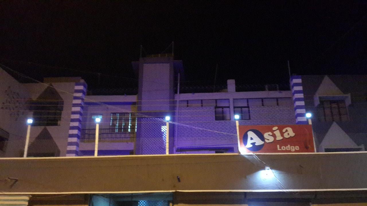Asia Lodge Near Railway Station Aurangábád Kültér fotó
