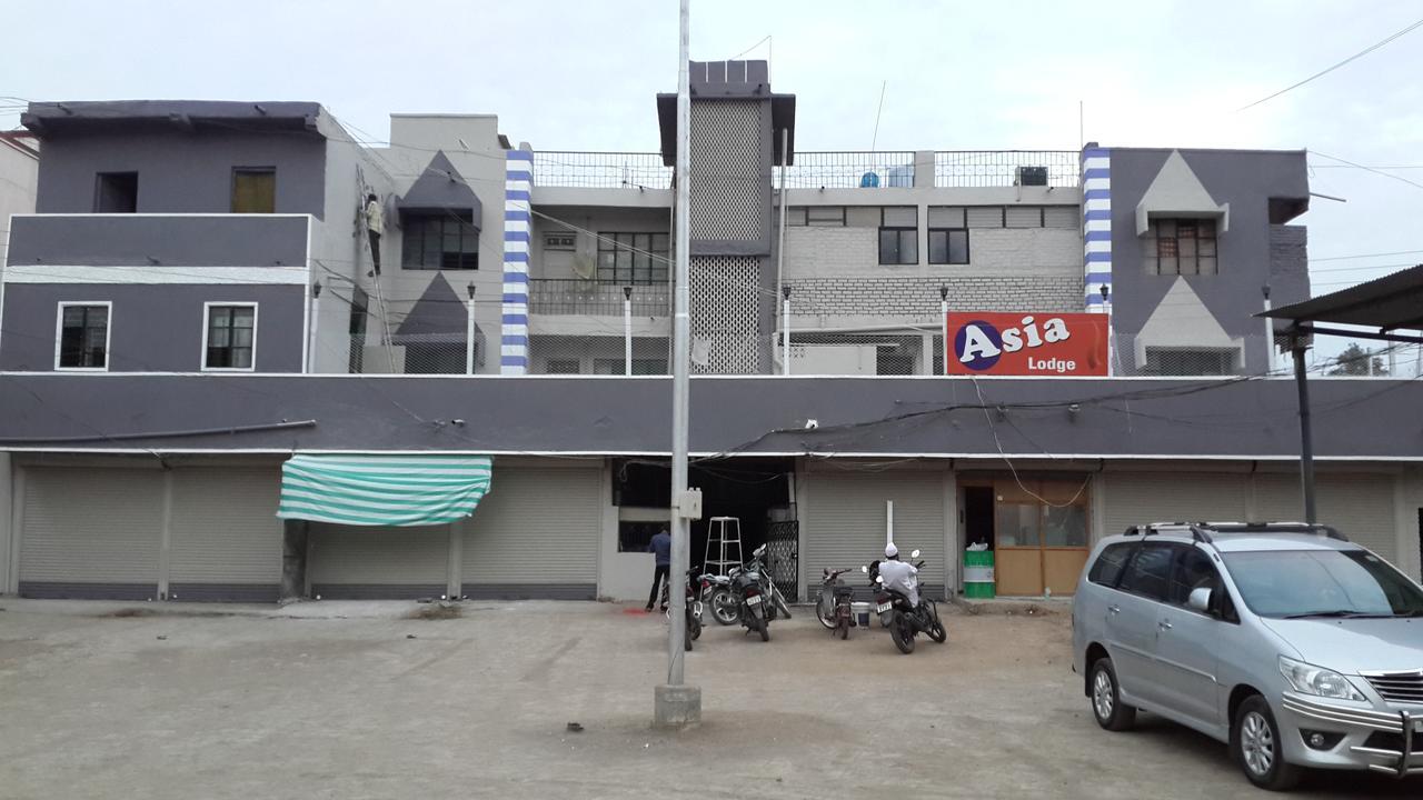 Asia Lodge Near Railway Station Aurangábád Kültér fotó